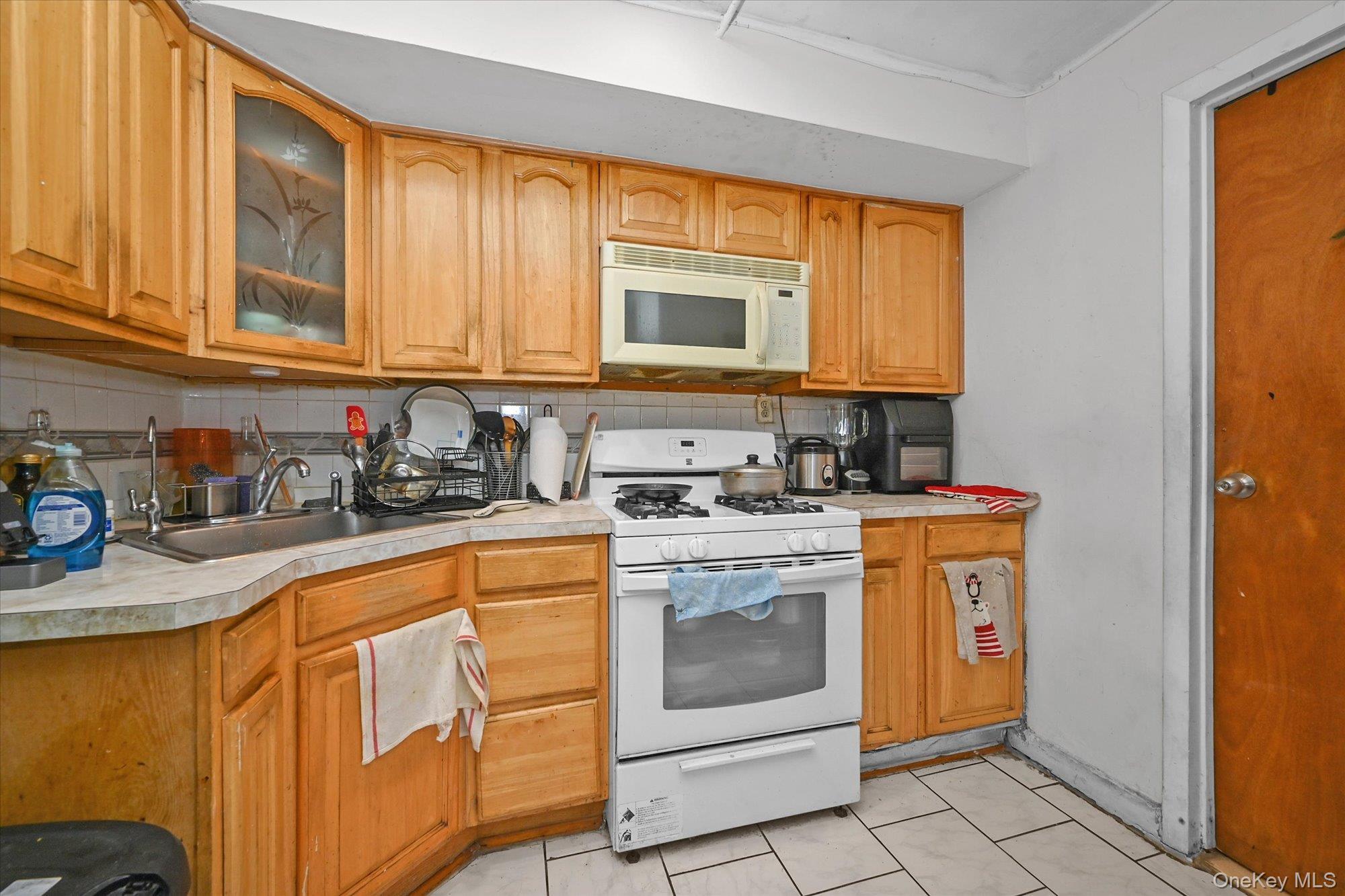 Single Family Kneeland  Queens, NY 11373, MLS-964068-13