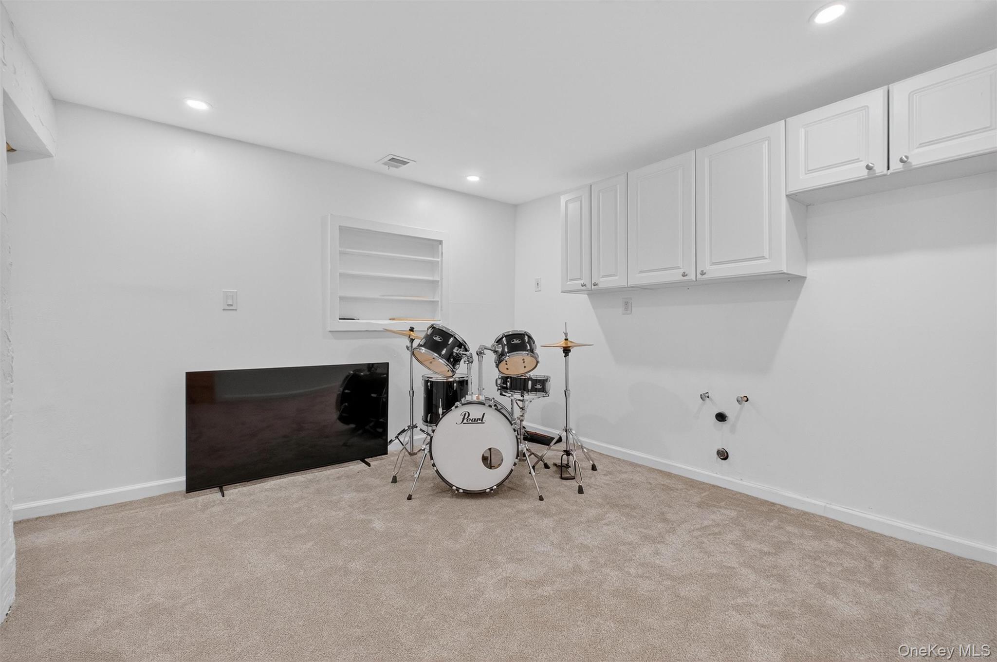 Single Family Union Street Dutchess County, NY 12601, MLS-964091-31