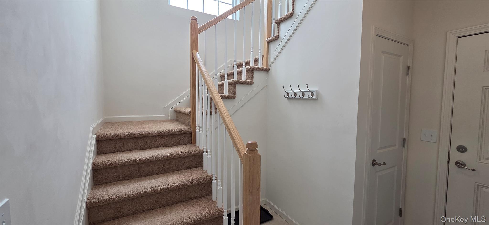 Condo Greentree  Suffolk County, NY 11967, MLS-964099-5