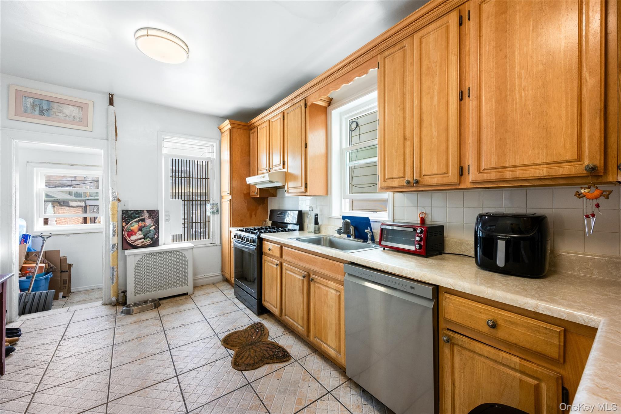 Single Family 99th  Queens, NY 11369, MLS-964106-15