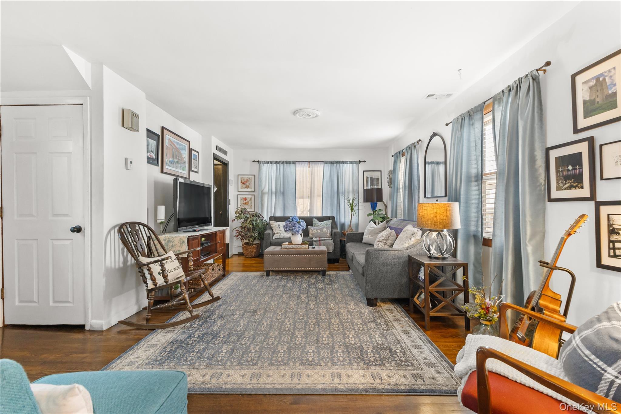 Single Family Albany  Dutchess County, NY 12601, MLS-964127-4