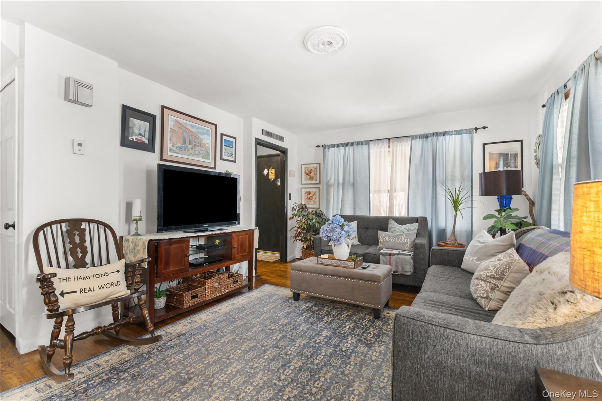 Single Family Albany  Dutchess County, NY 12601, MLS-964127-6