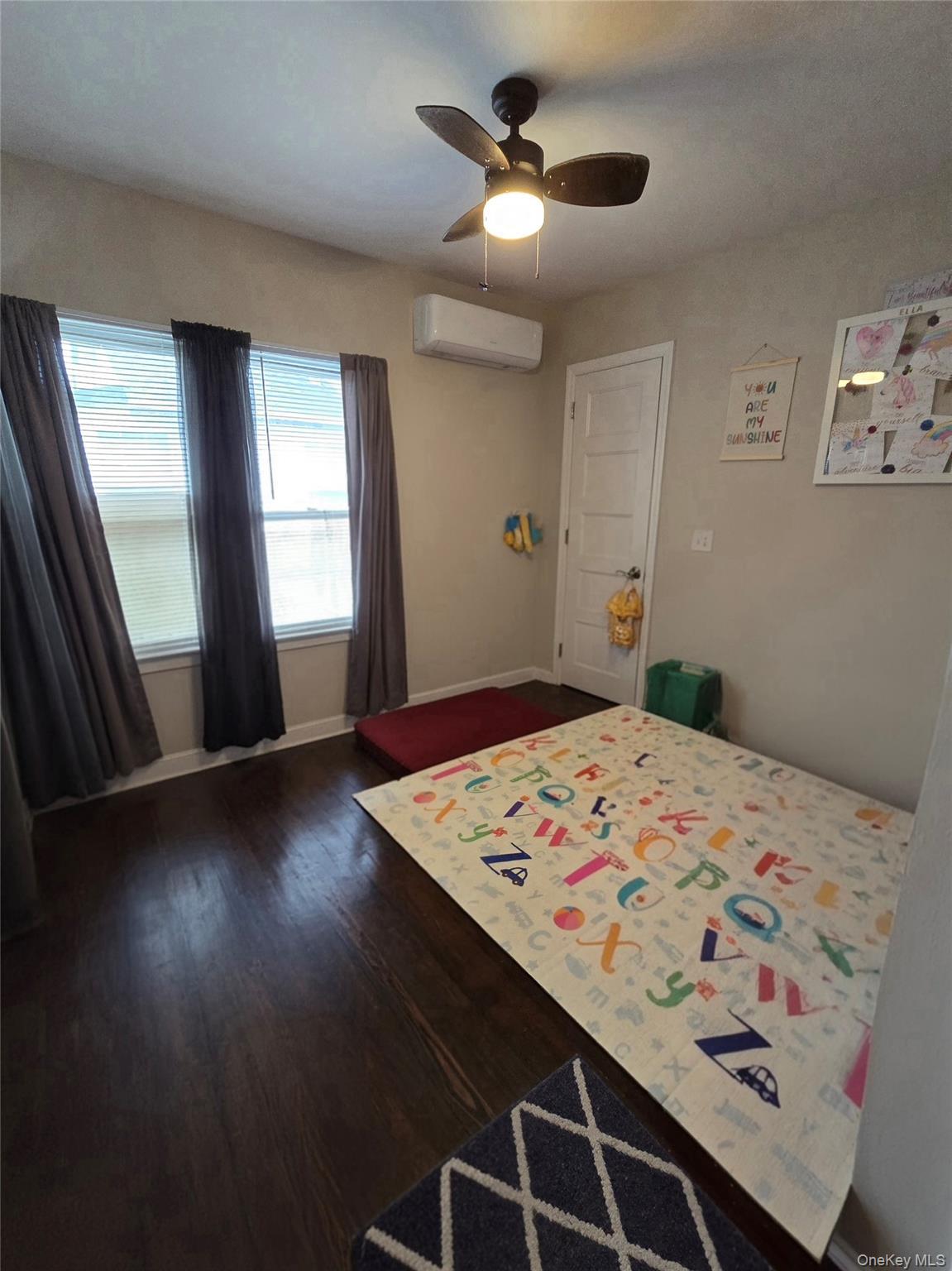 Single Family 164th  Queens, NY 11414, MLS-964133-16