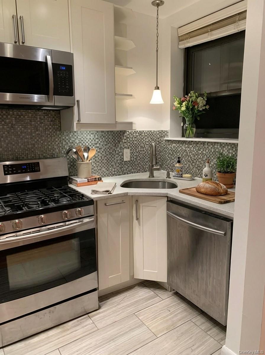 Coop 131st  Manhattan, NY 10037, MLS-964145-3