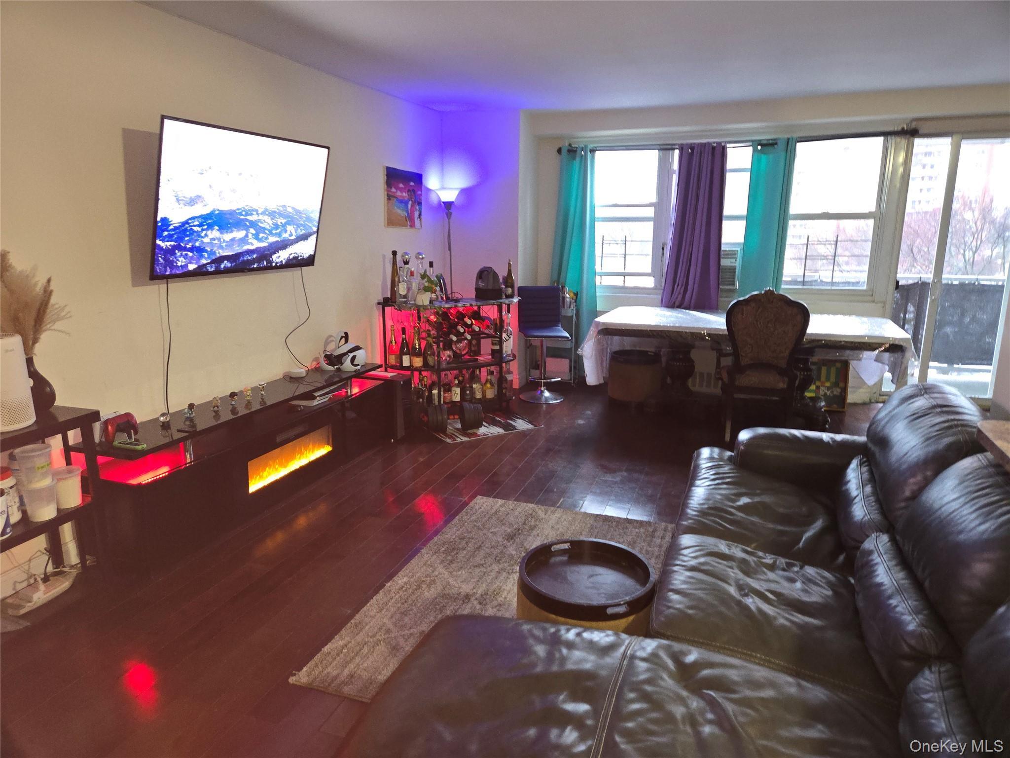 Coop Morrison  Bronx, NY 10473, MLS-964147-2