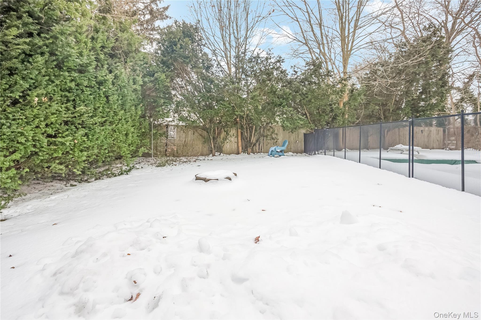 Single Family Renee  Suffolk County, NY 11705, MLS-964164-27