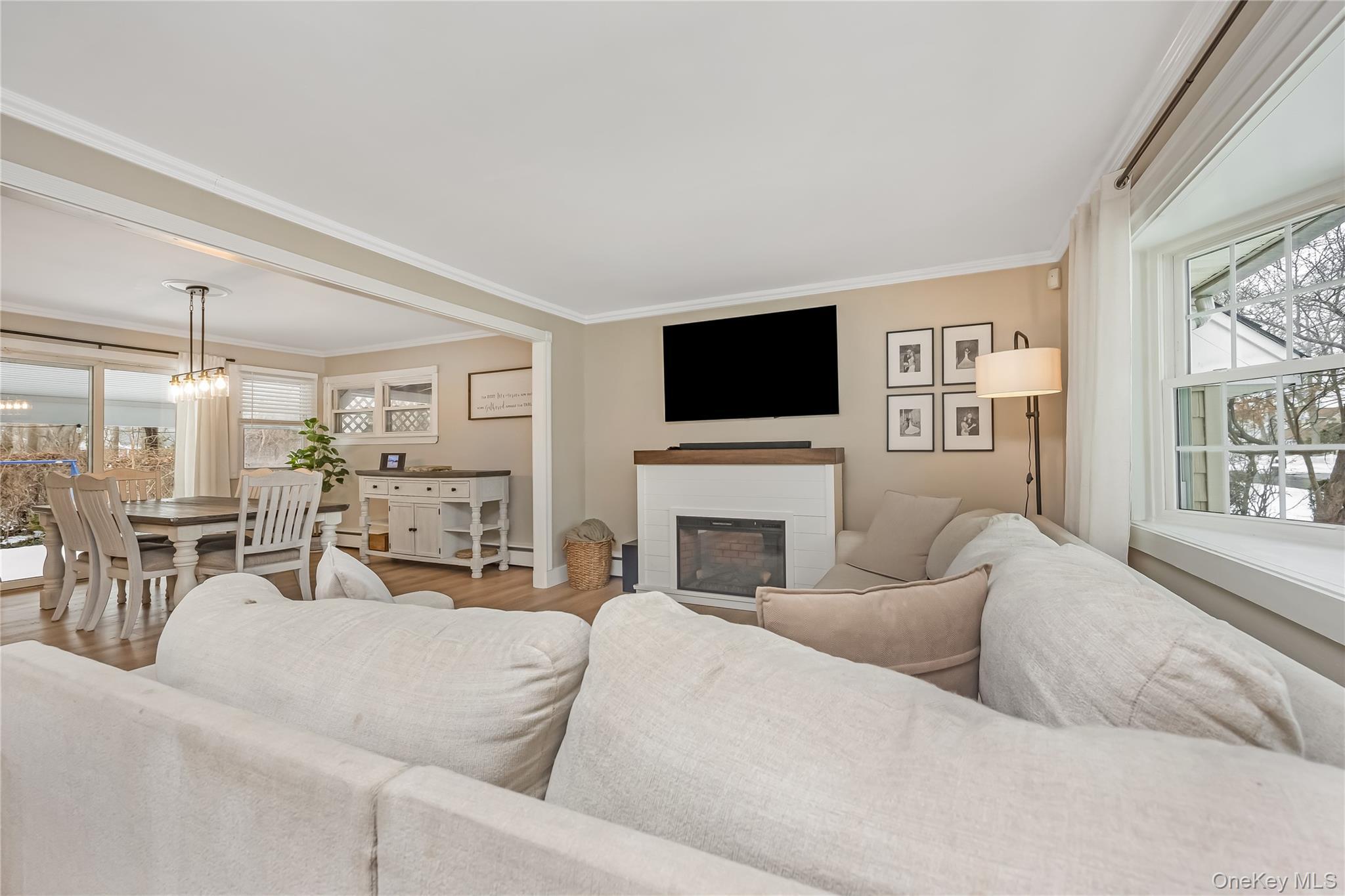 Single Family Renee  Suffolk County, NY 11705, MLS-964164-3