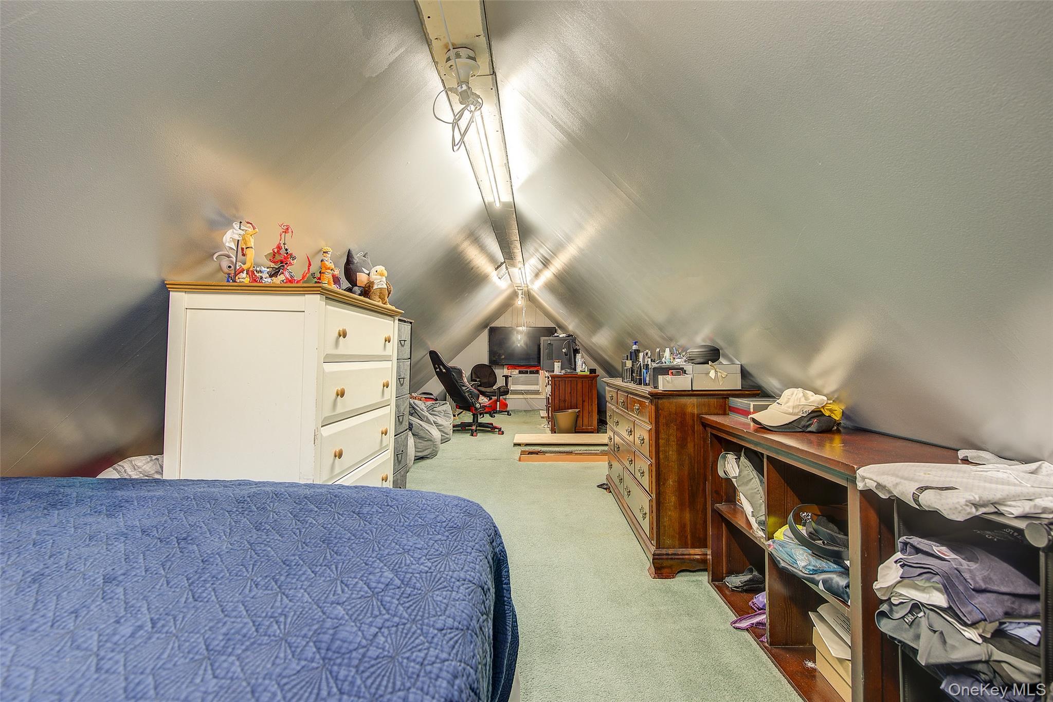 Single Family 201 St  Queens, NY 11423, MLS-964165-25