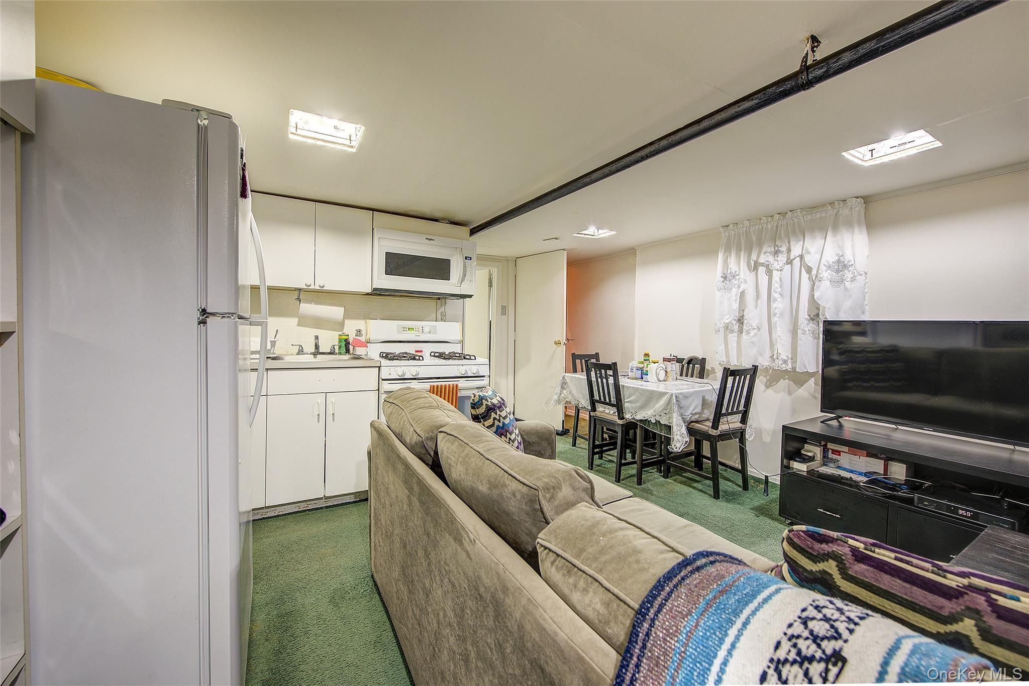 Single Family 201 St  Queens, NY 11423, MLS-964165-28