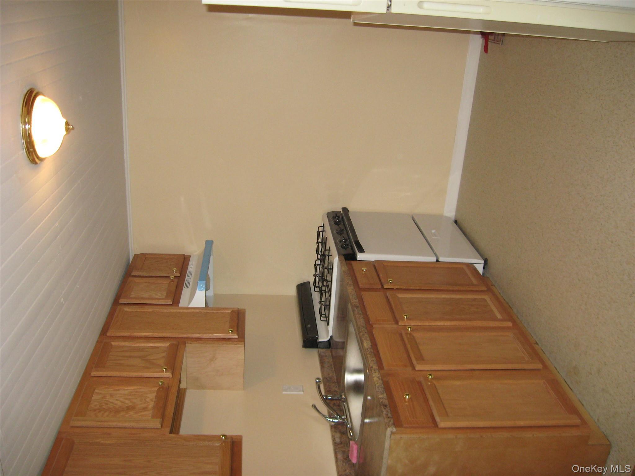 Single Family Main Orange County, NY 10940, MLS-964168-12