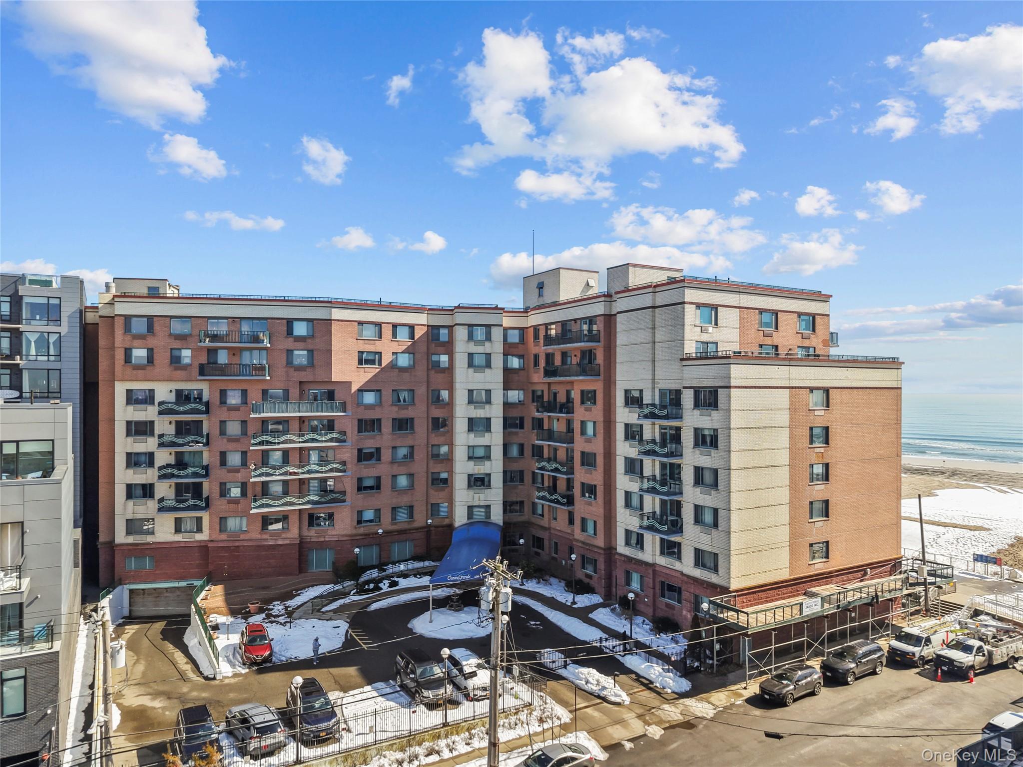 Condo Beach 117th  Queens, NY 11694, MLS-964180-2