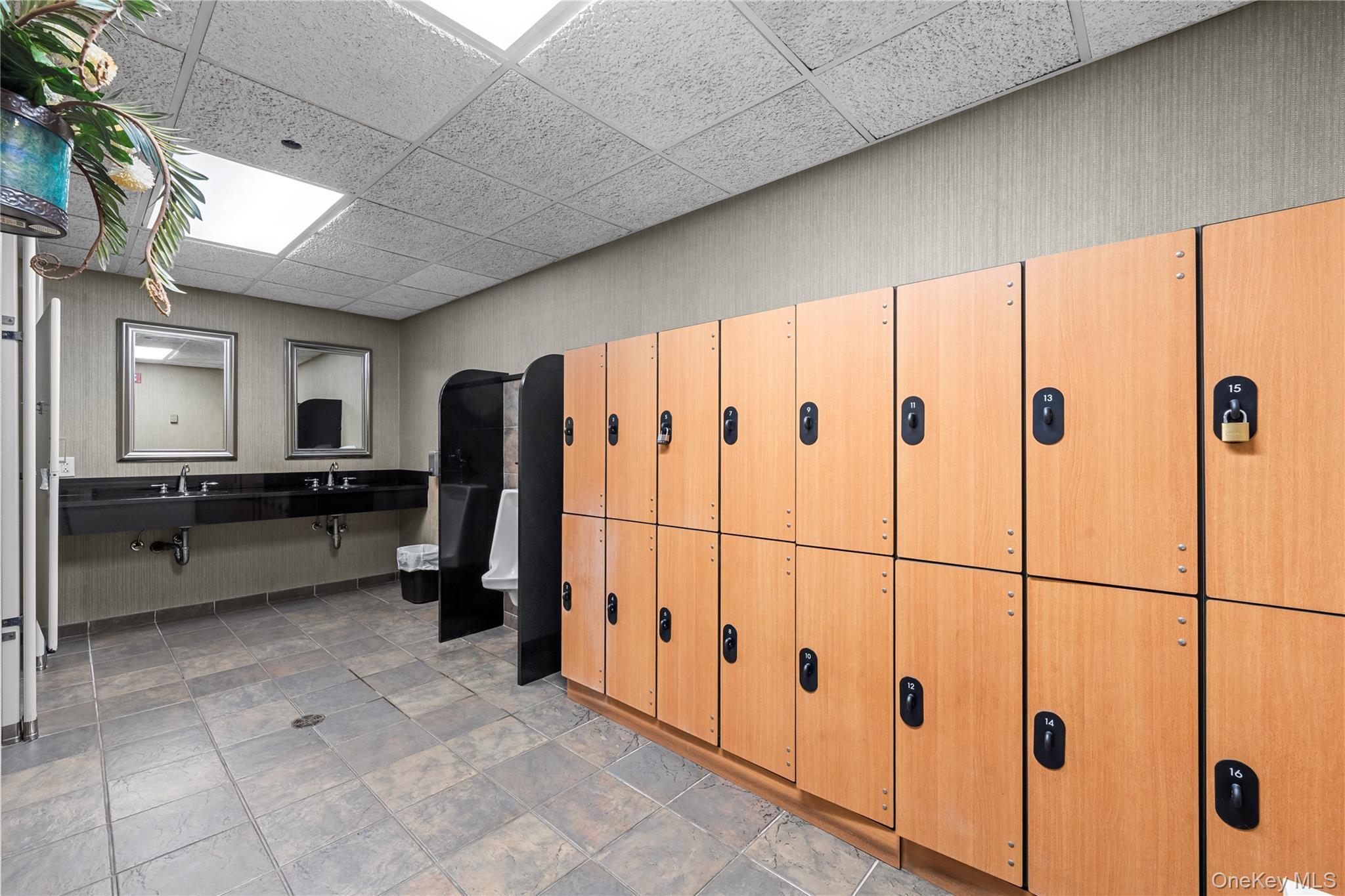 Condo Beach 117th  Queens, NY 11694, MLS-964180-27