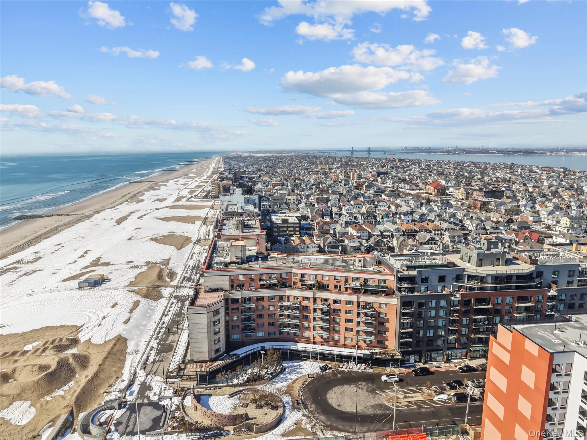 Condo Beach 117th  Queens, NY 11694, MLS-964180-32