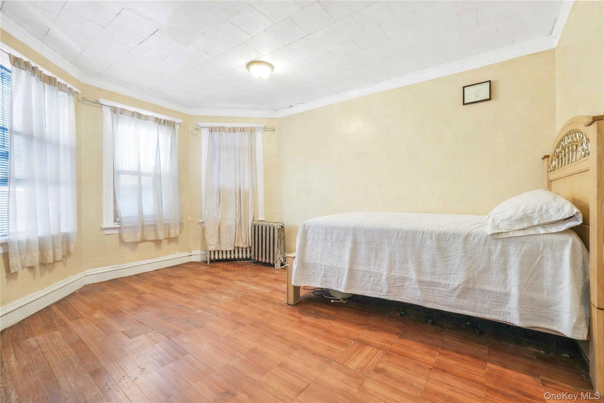 Single Family 34th  Queens, NY 11368, MLS-964182-11