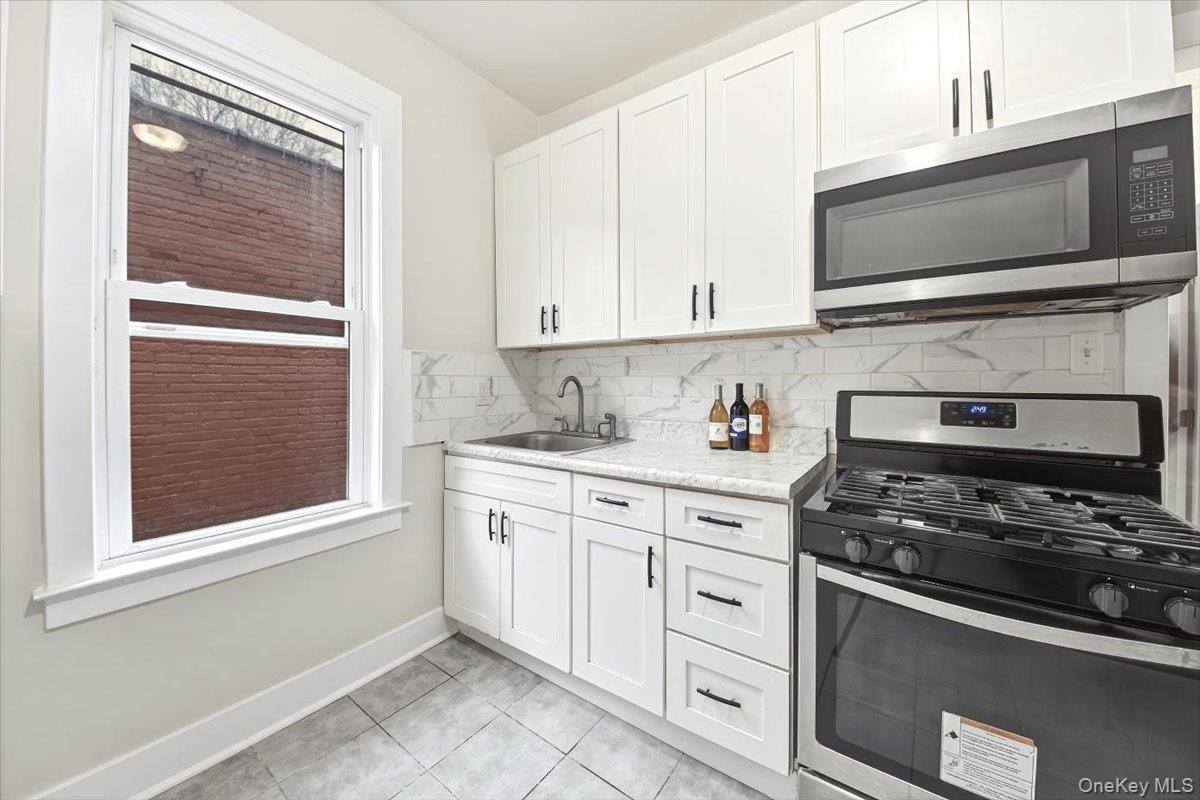 Apartment 232nd  Bronx, NY 10466, MLS-964185-13