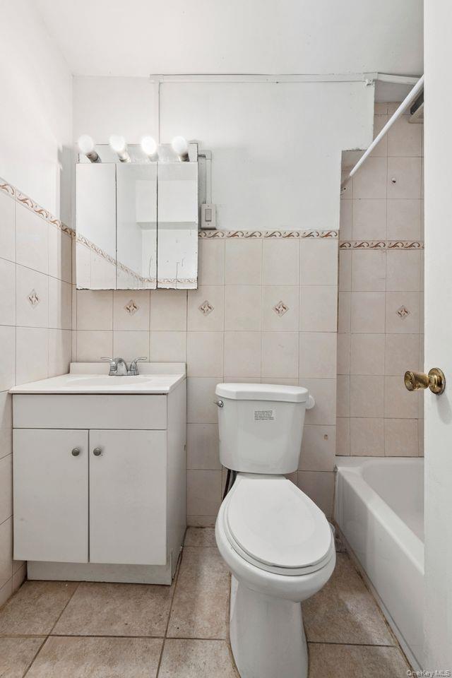 Single Family E 99  Brooklyn, NY 11236, MLS-964192-10