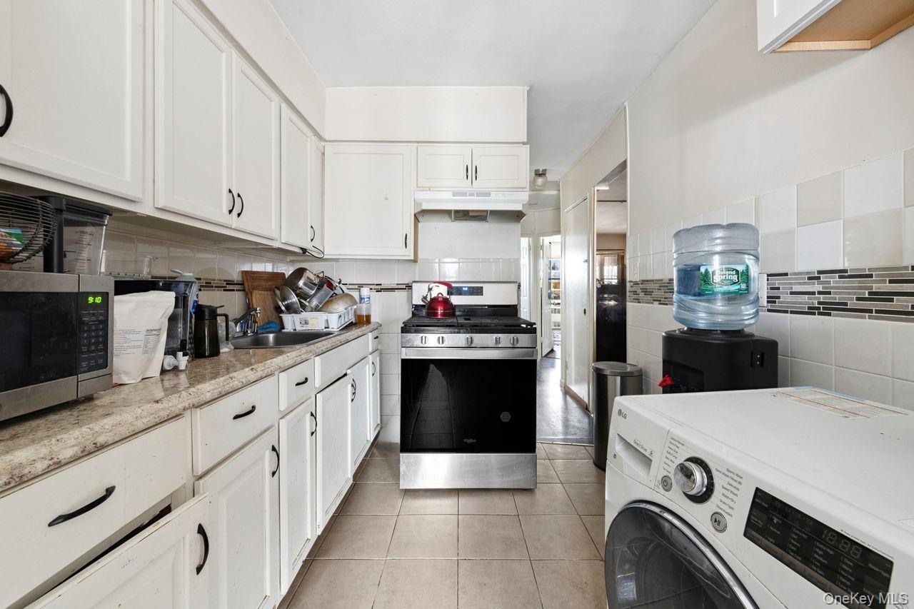 Single Family E 99  Brooklyn, NY 11236, MLS-964192-4