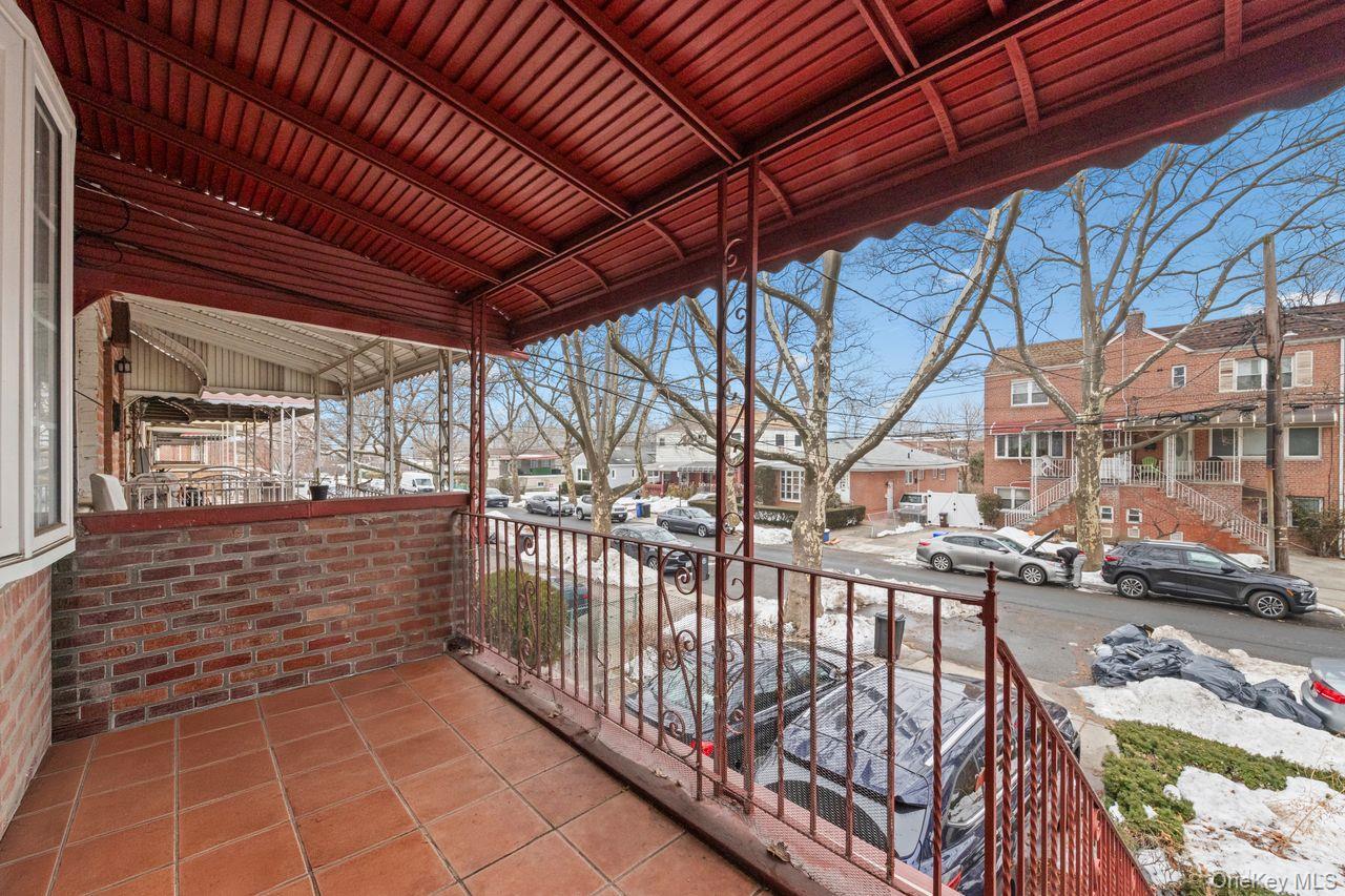 Single Family E 99  Brooklyn, NY 11236, MLS-964192-5