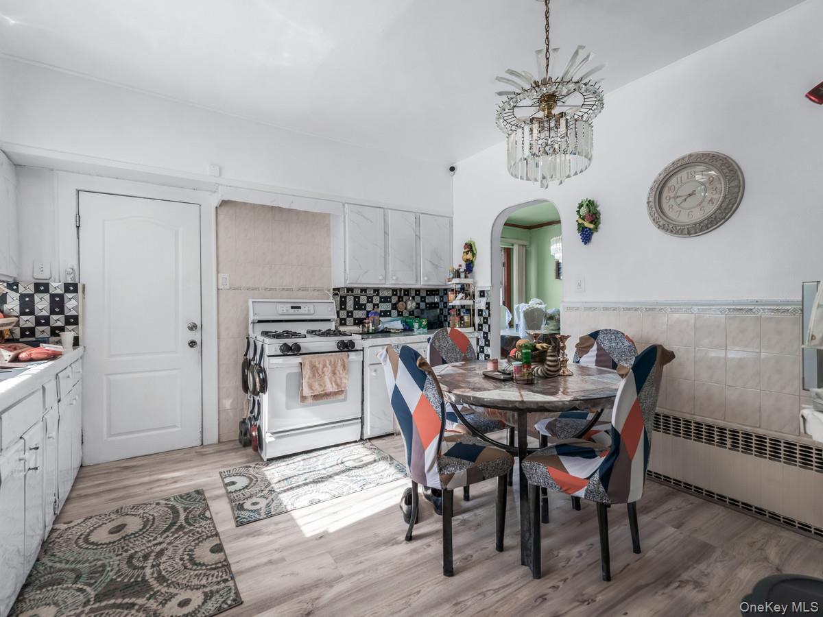 Single Family Coldspring  Queens, NY 11691, MLS-964200-5