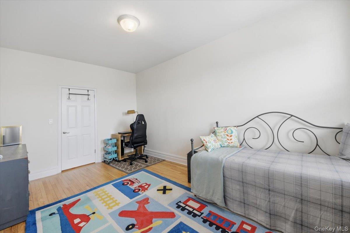 Coop Calton Westchester County, NY 10804, MLS-964204-16