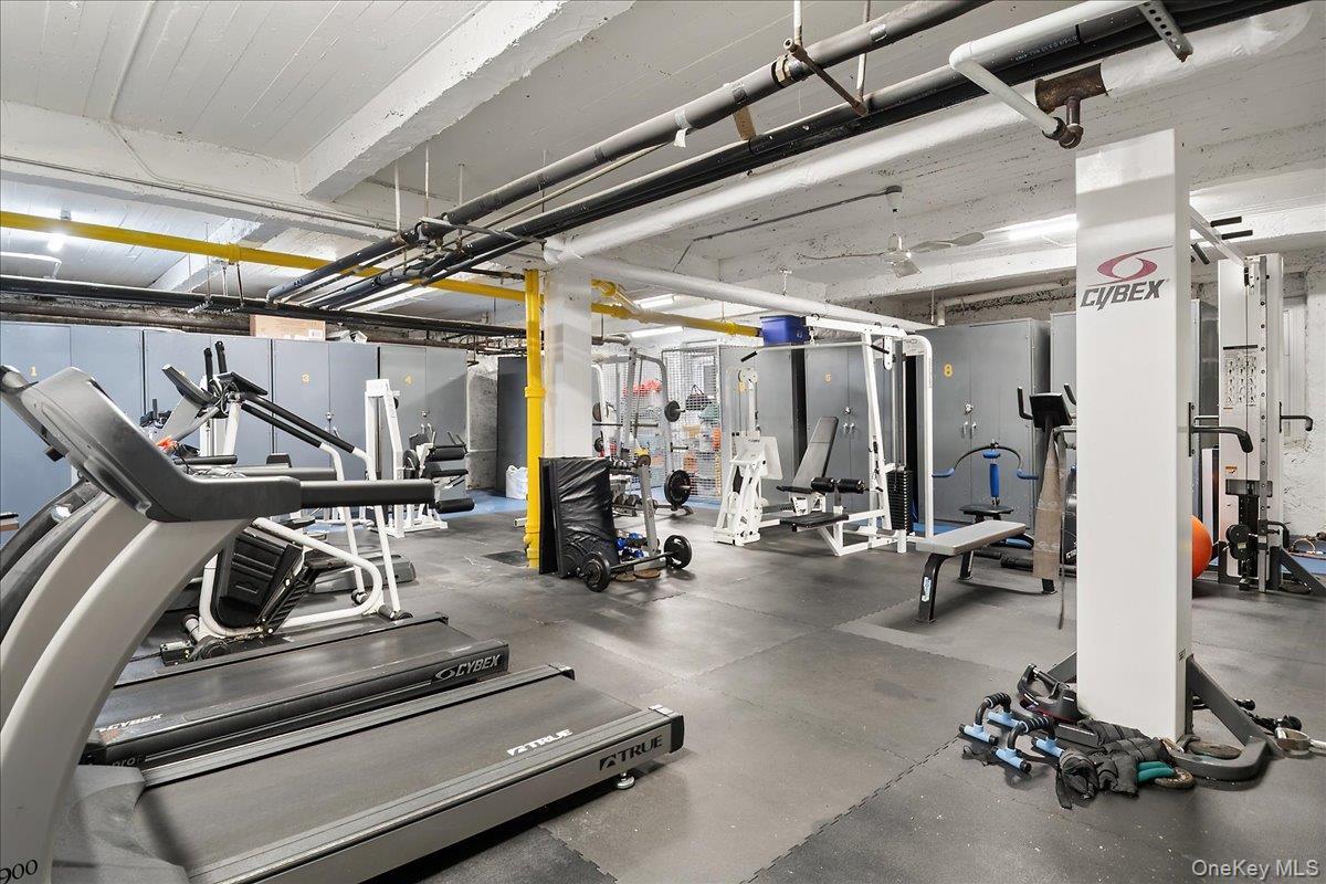 Coop Calton Westchester County, NY 10804, MLS-964204-20