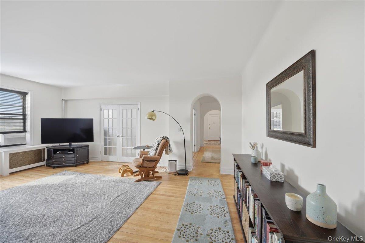 Coop Calton Westchester County, NY 10804, MLS-964204-4