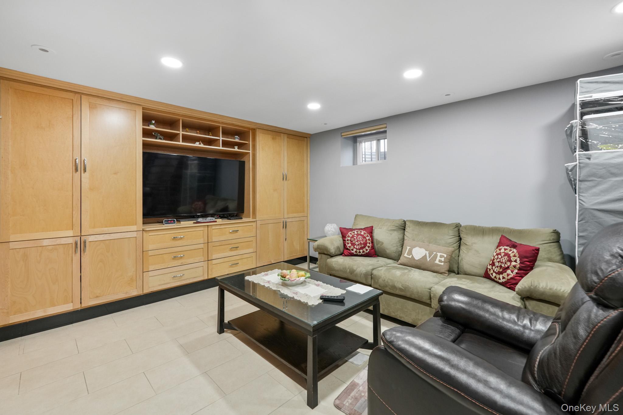 Single Family 74th  Queens, NY 11379, MLS-964215-25