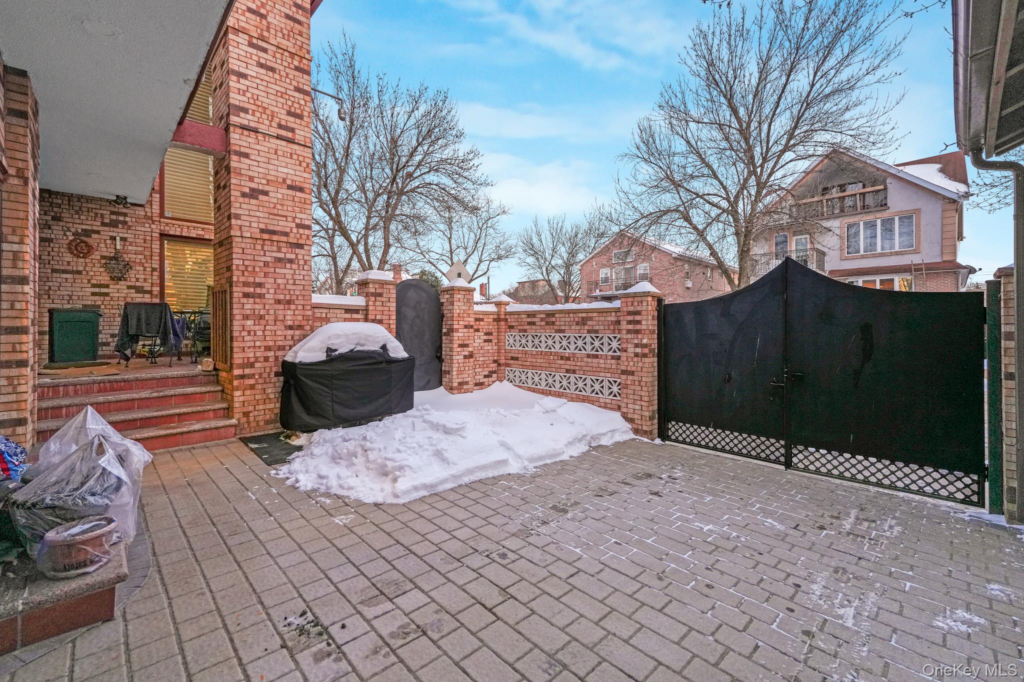 Single Family 74th  Queens, NY 11379, MLS-964215-35