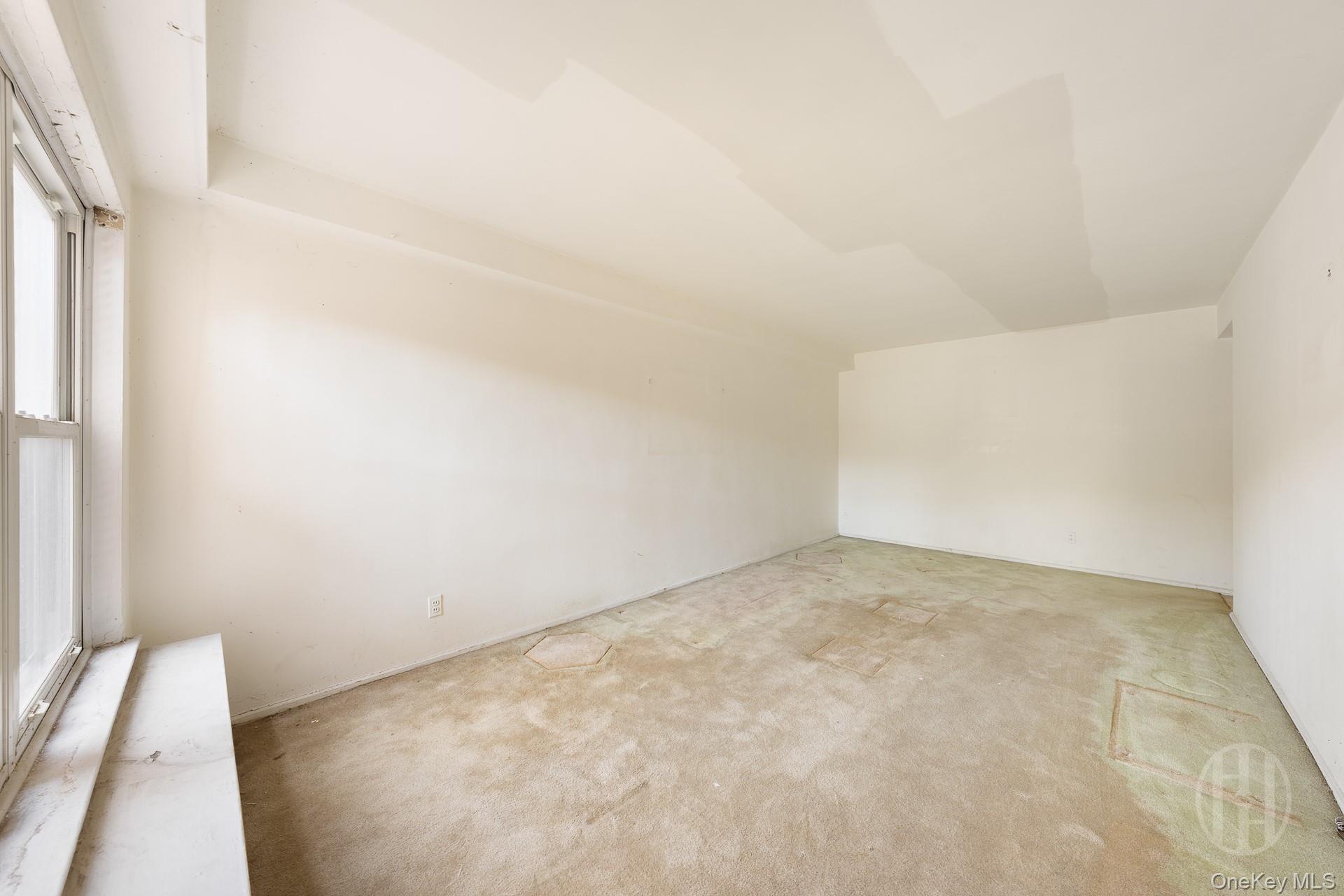 Single Family 78th  Queens, NY 11370, MLS-964225-13