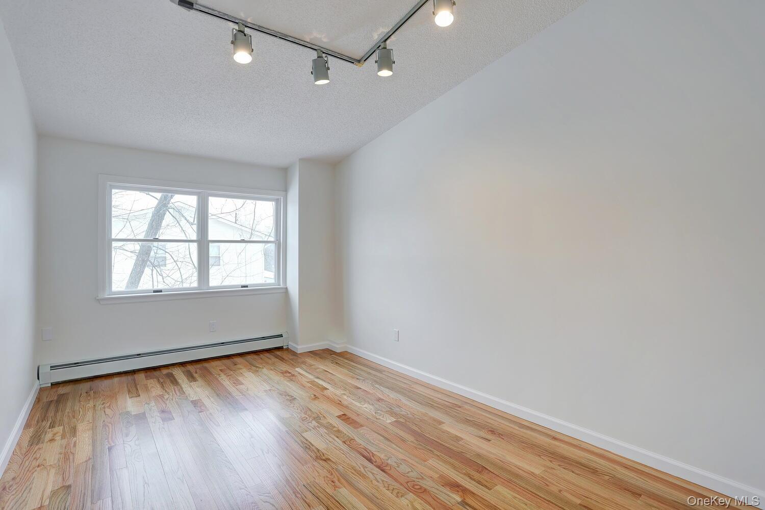 Single Family Picariello  Rockland County, NY 10927, MLS-964238-19