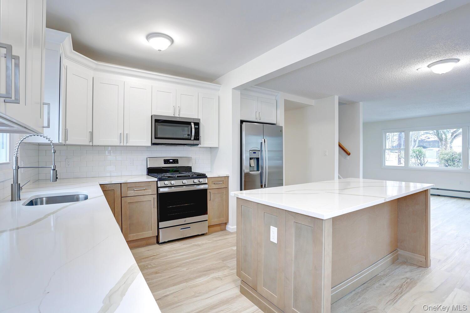 Single Family Picariello  Rockland County, NY 10927, MLS-964238-8