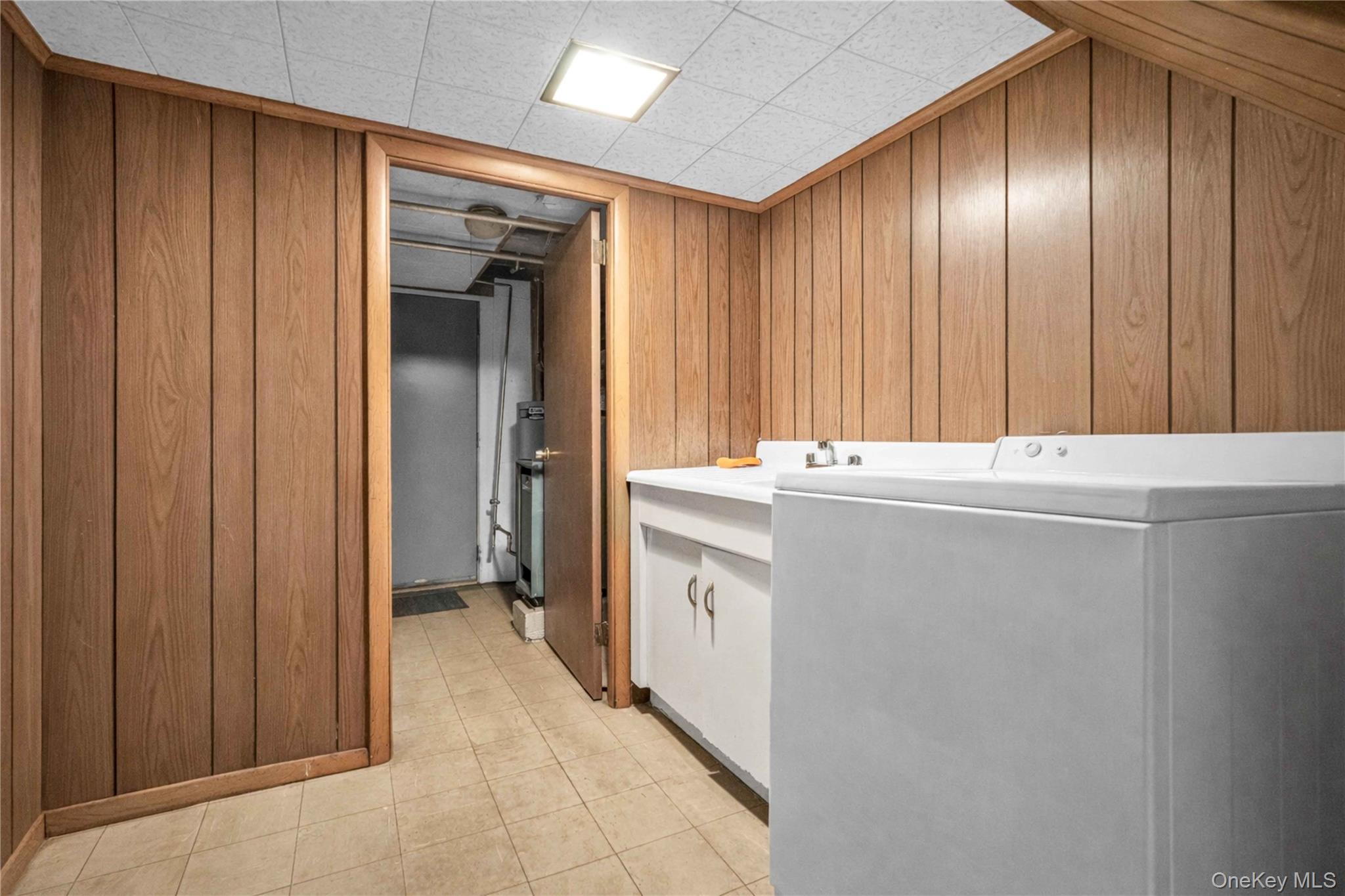 Single Family 206th  Queens, NY 11364, MLS-964279-23