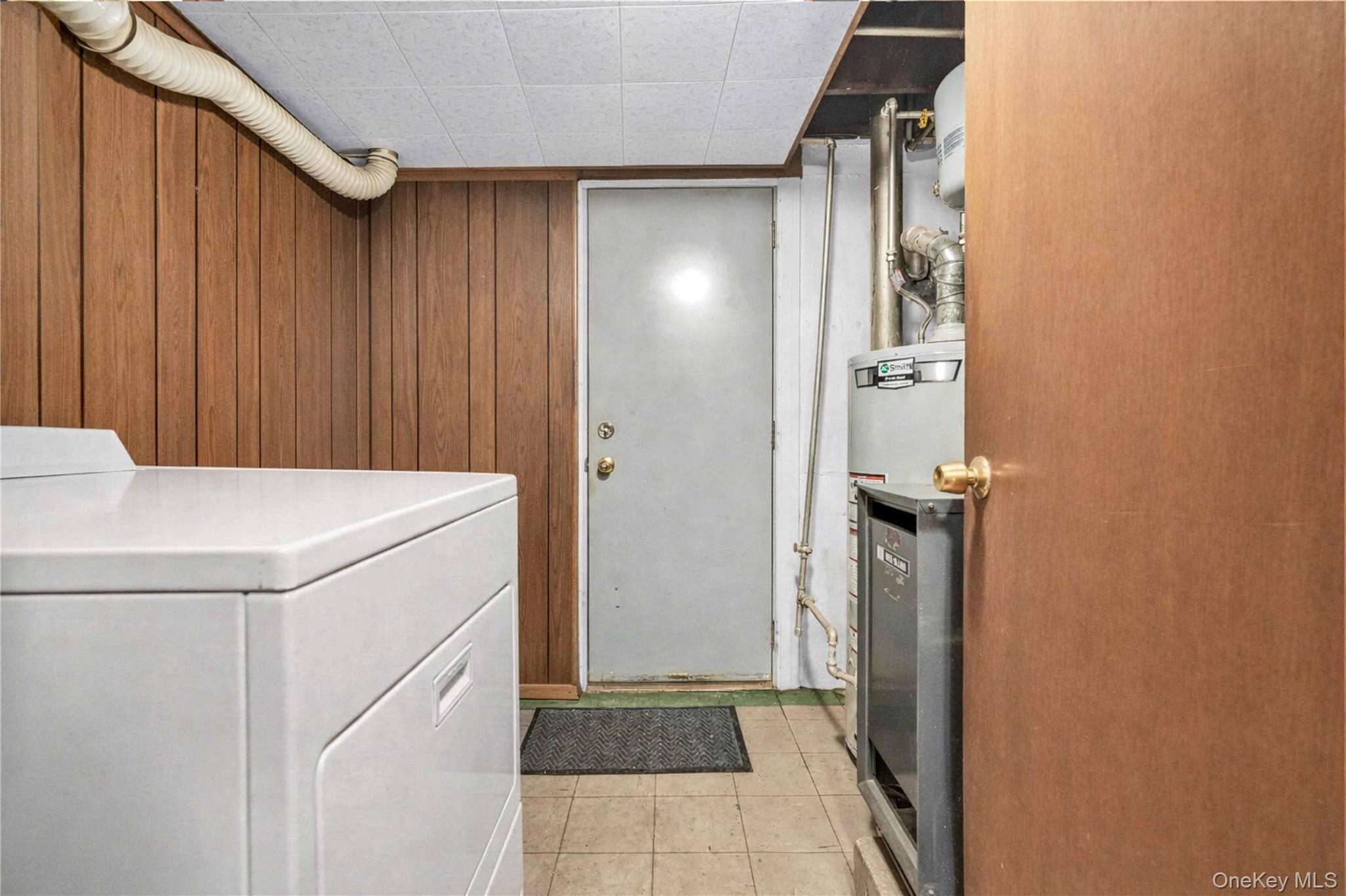 Single Family 206th  Queens, NY 11364, MLS-964279-24