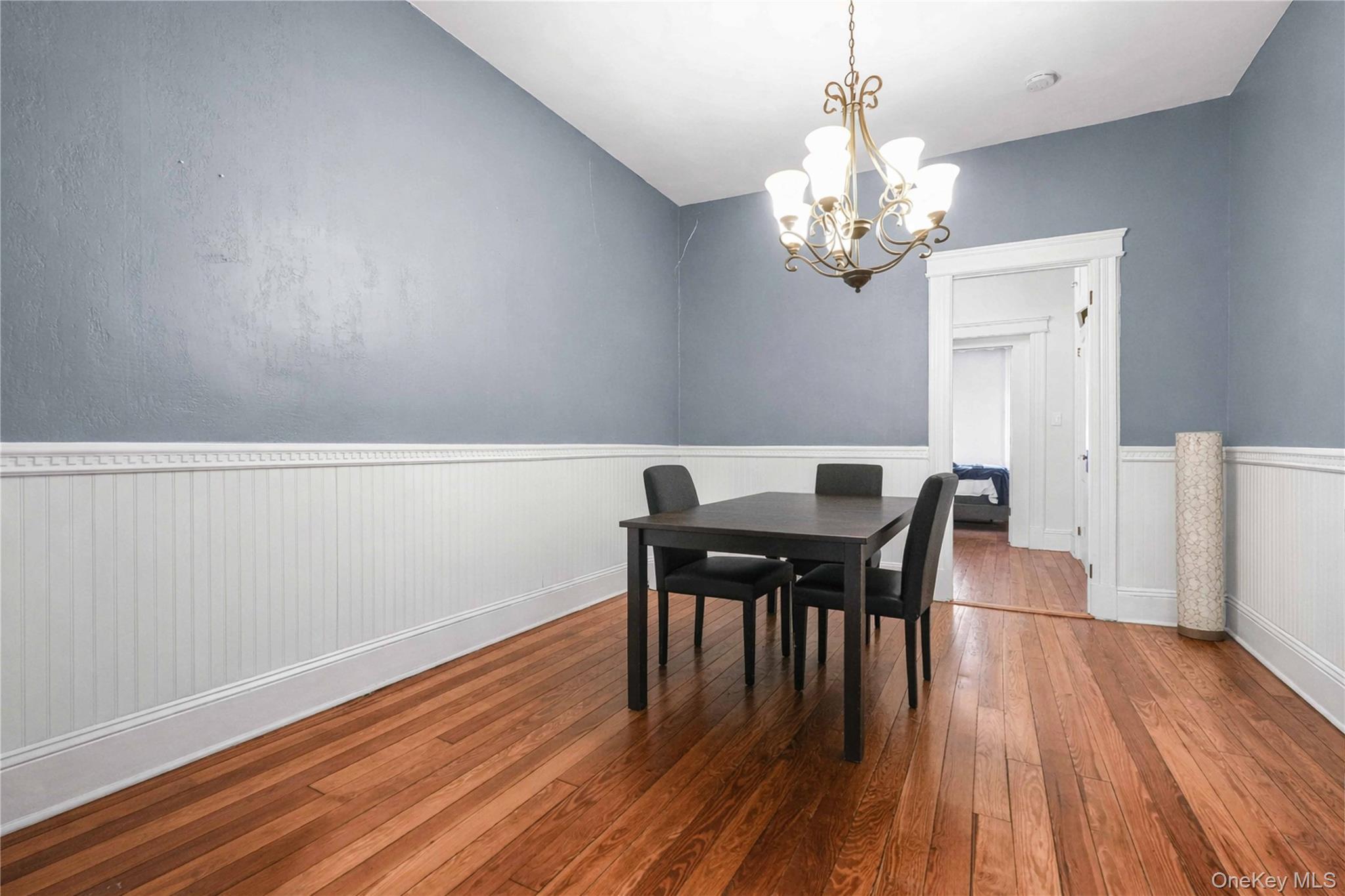 Single Family Putnam Queens, NY 11385, MLS-964322-11