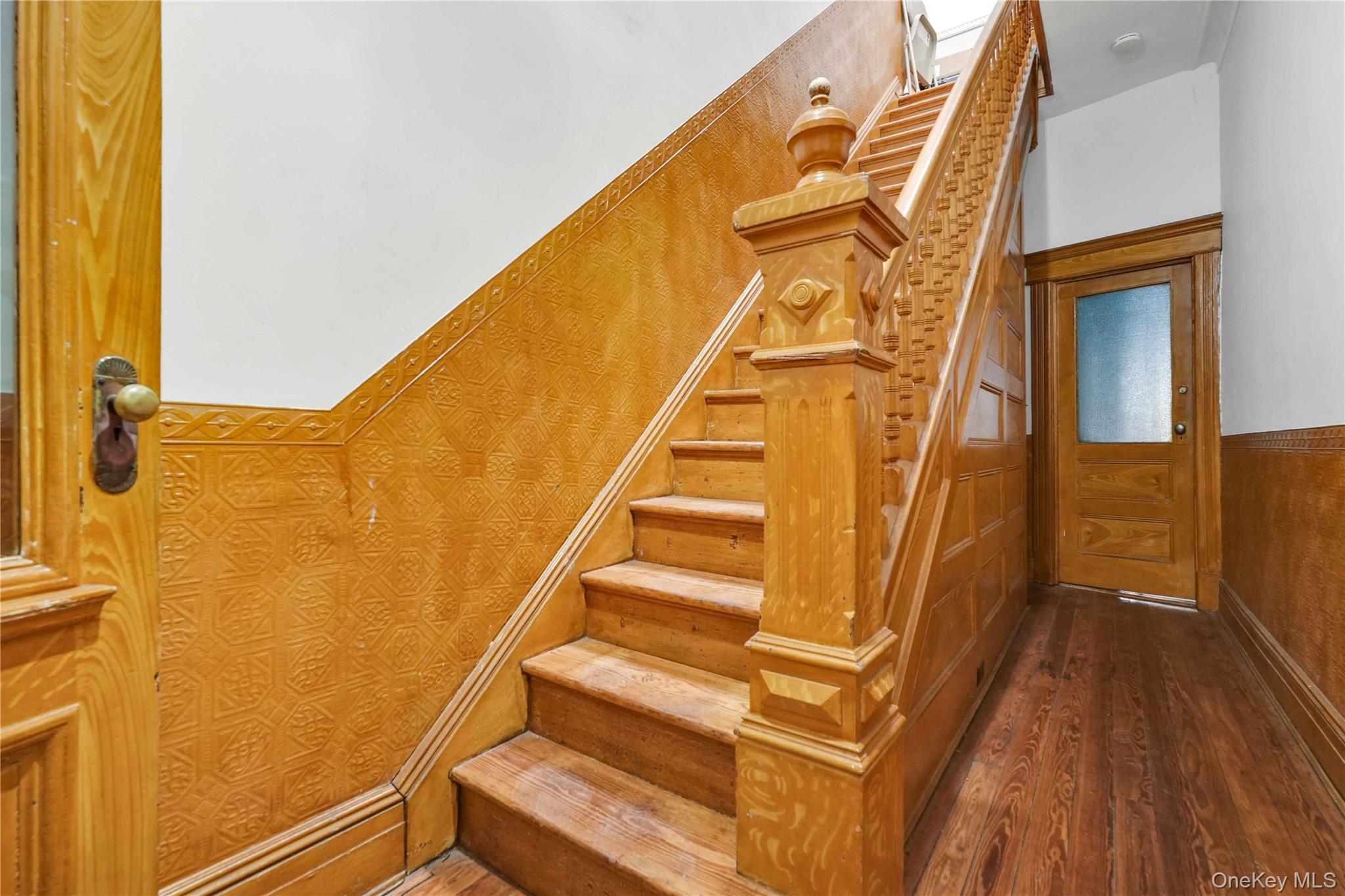 Single Family Putnam Queens, NY 11385, MLS-964322-4