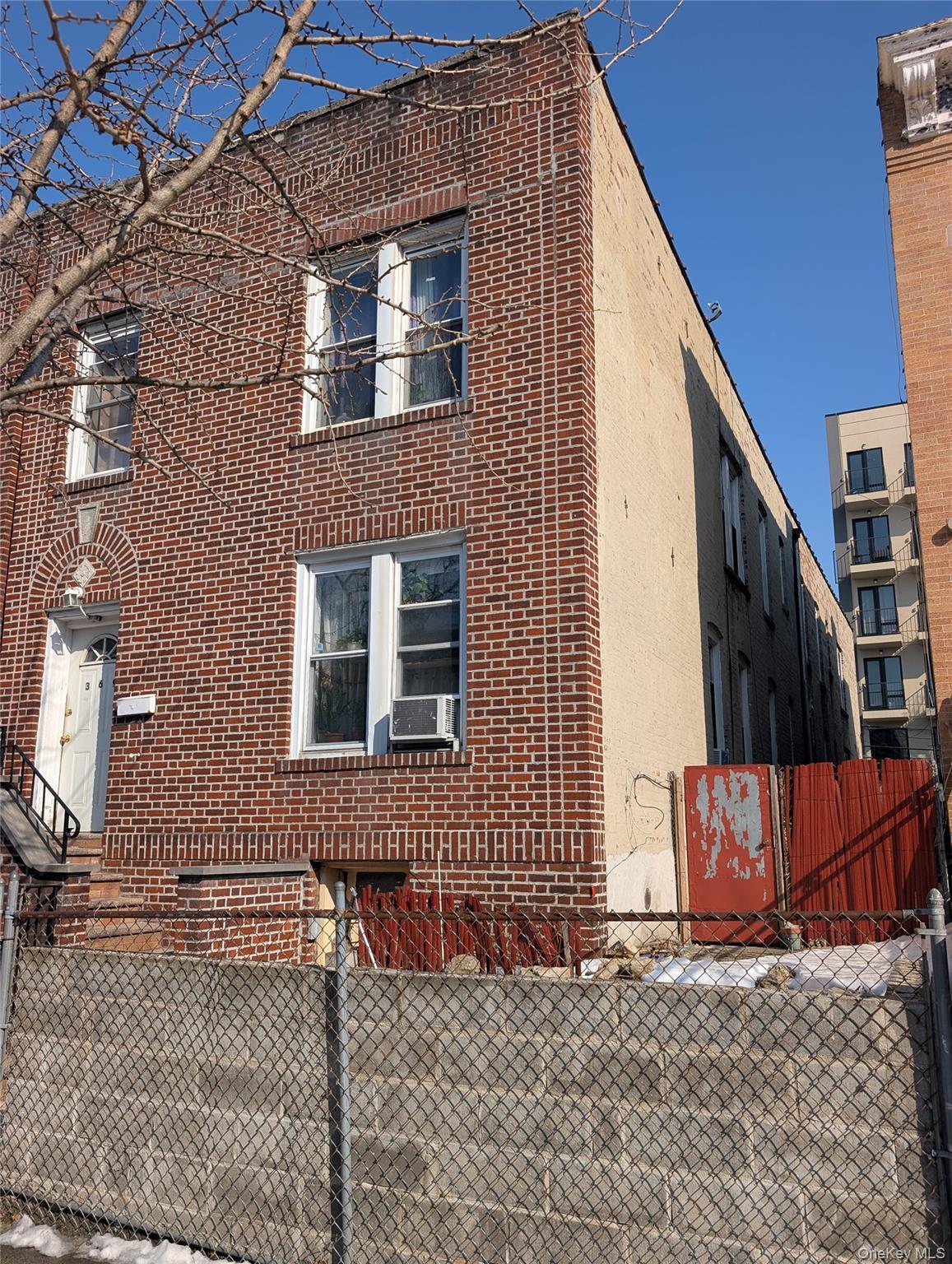 Single Family 32nd  Brooklyn, NY 11226, MLS-964331-4