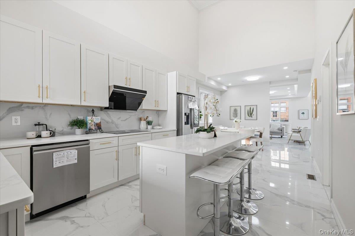 Single Family 27th  Queens, NY 11354, MLS-964333-16