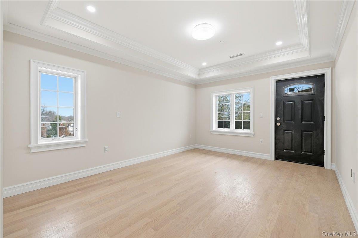 Single Family 27th  Queens, NY 11354, MLS-964333-24