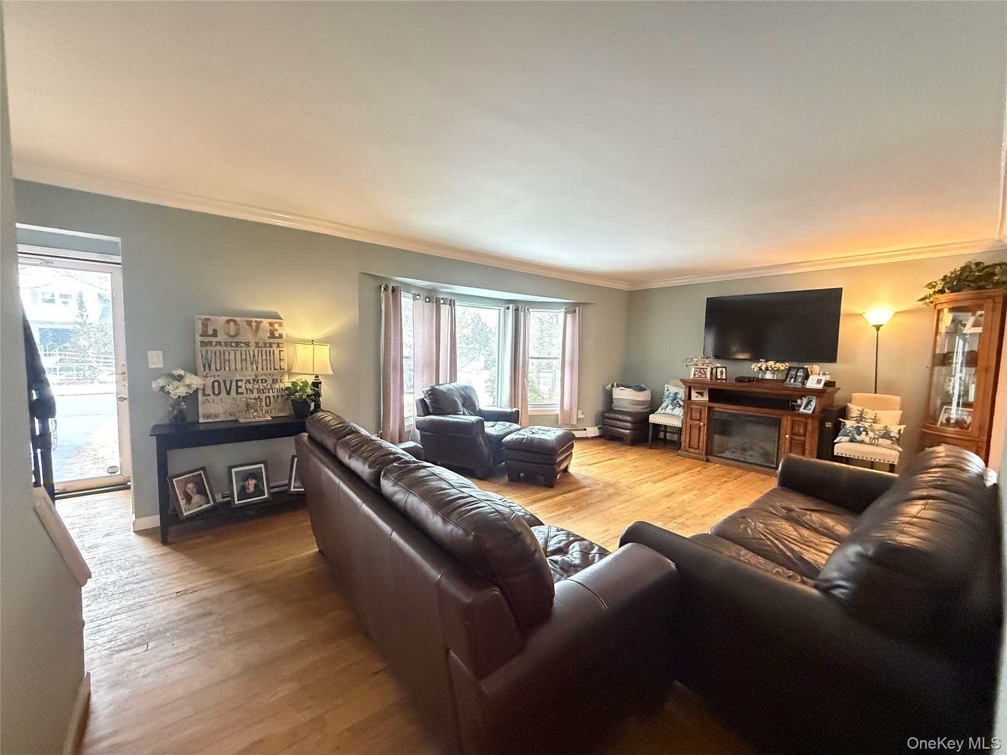 Single Family Southaven  Suffolk County, NY 11950, MLS-964350-4