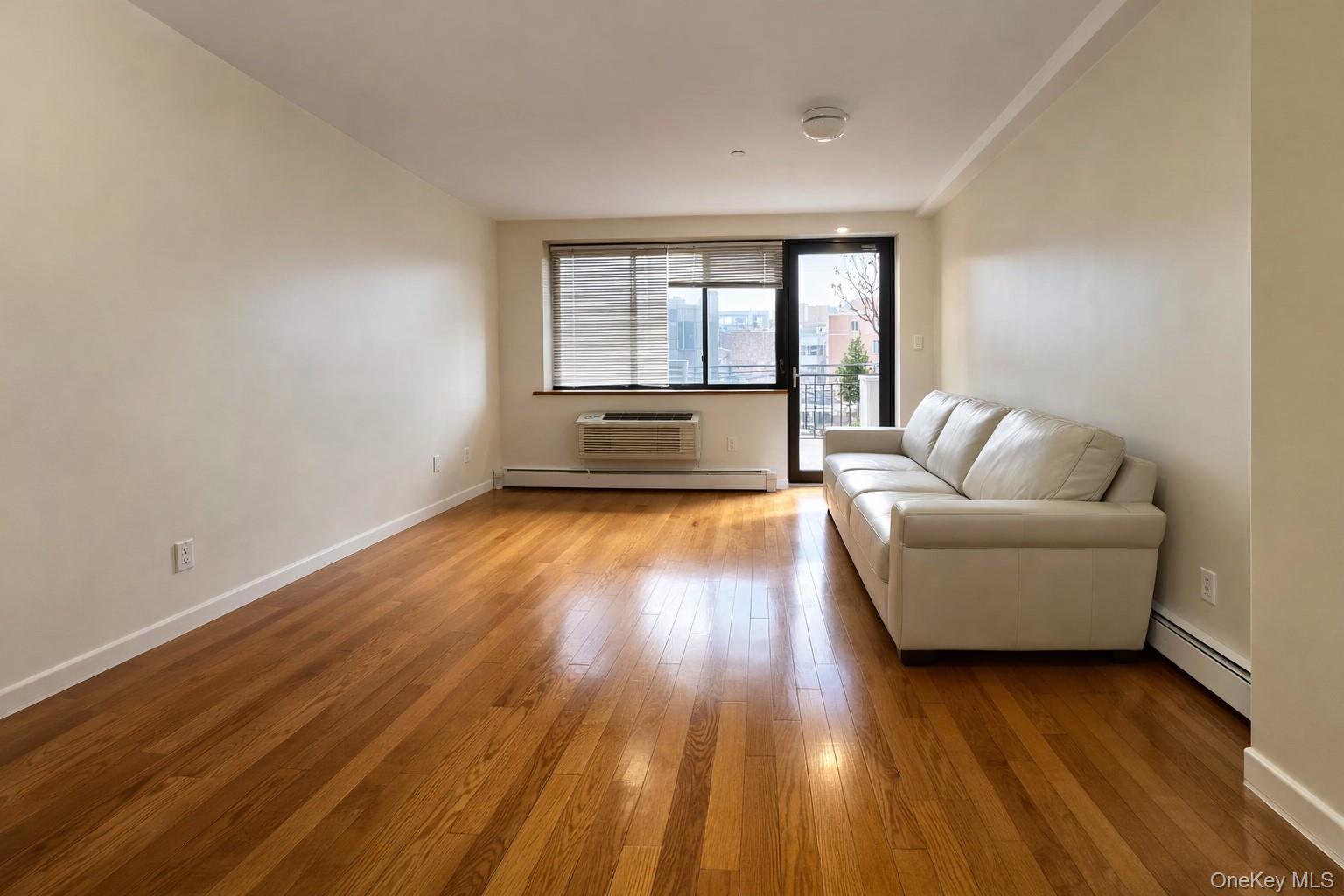 Condo Whitney Queens, NY 11373, MLS-964353-5