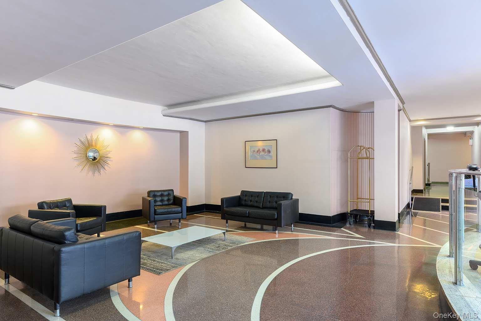 Coop Yellowstone  Queens, NY 11375, MLS-964354-2