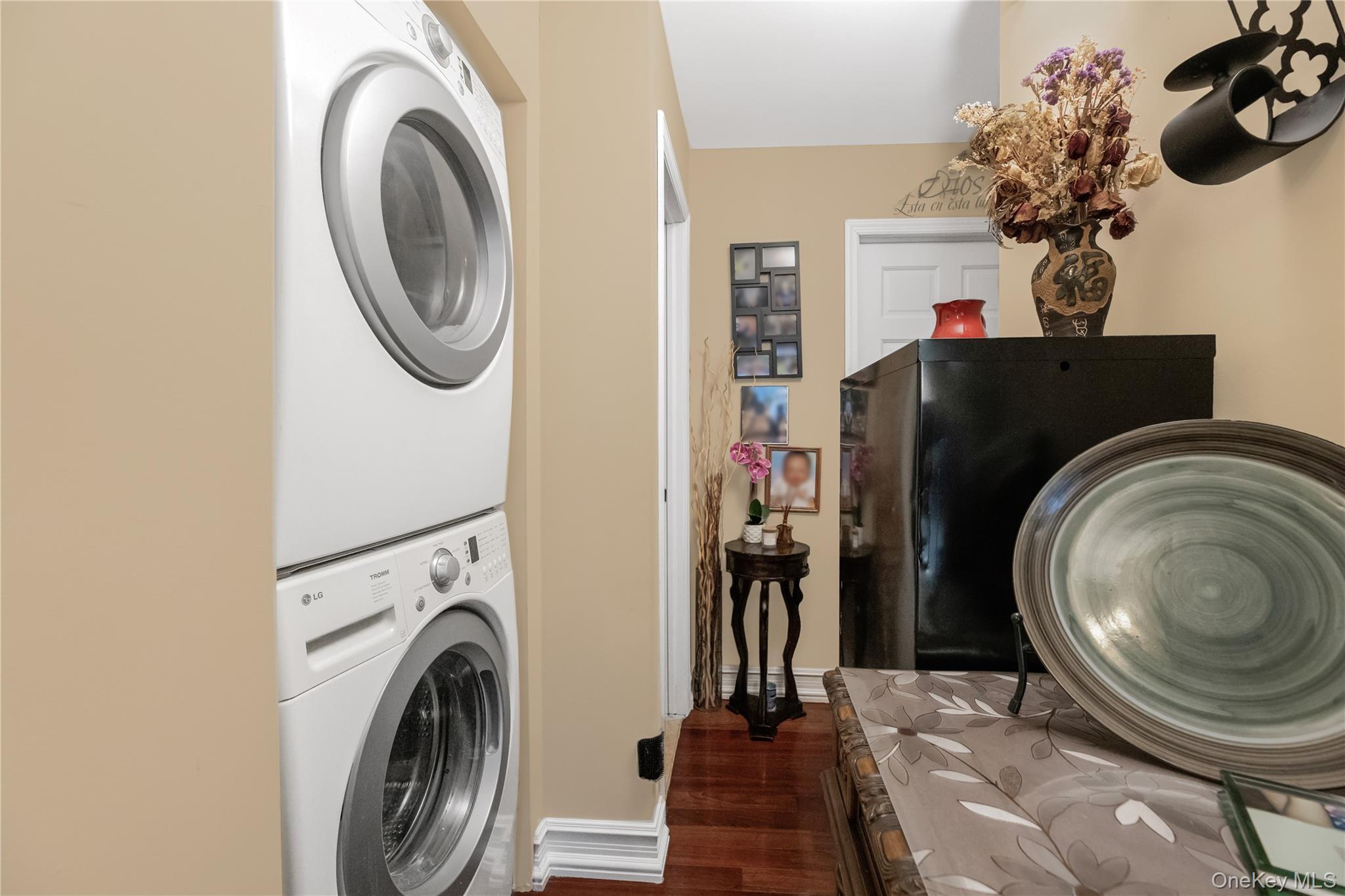 Condo Fairfield Bronx, NY 10463, MLS-964363-4