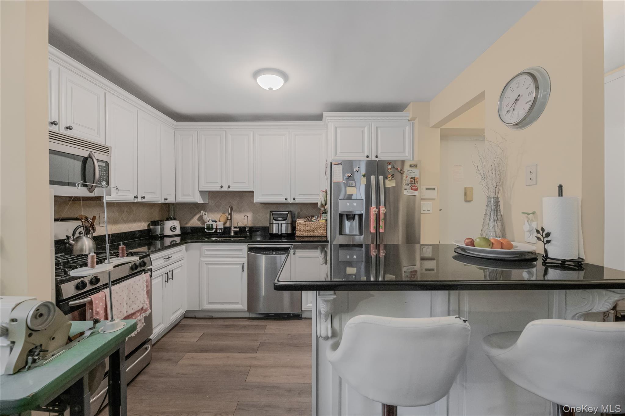 Condo Fairfield Bronx, NY 10463, MLS-964363-9