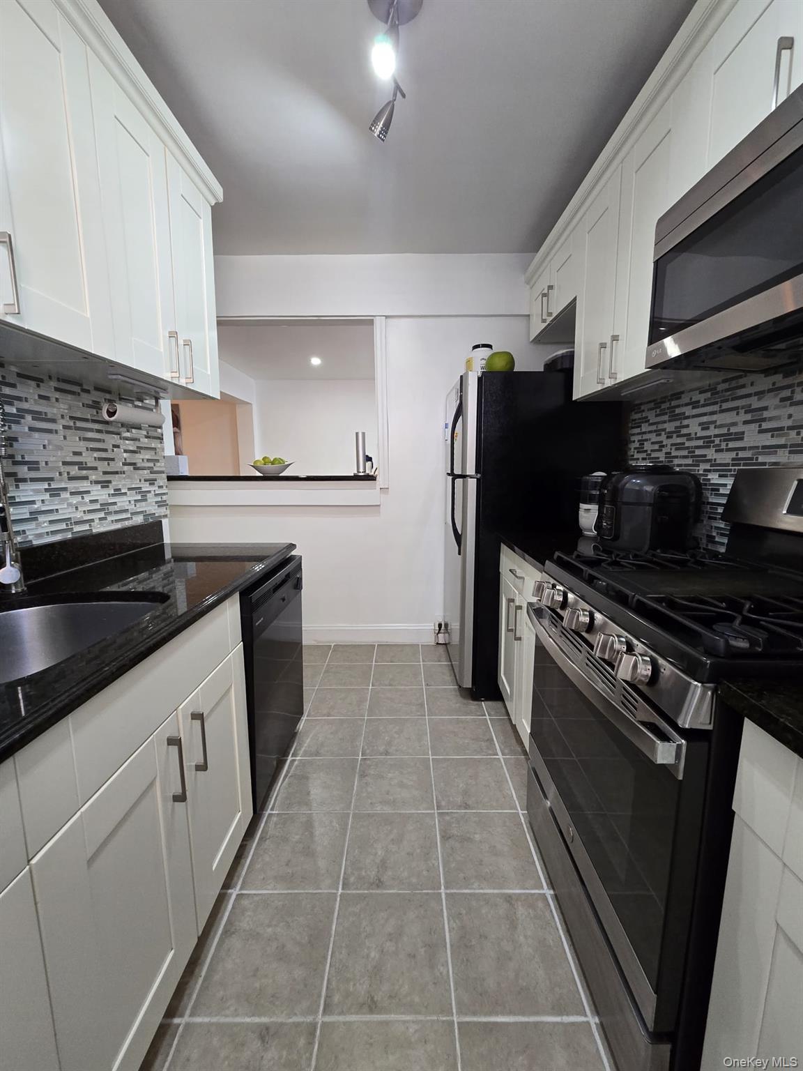 Coop Union Turnpike  Queens, NY 11364, MLS-964364-18