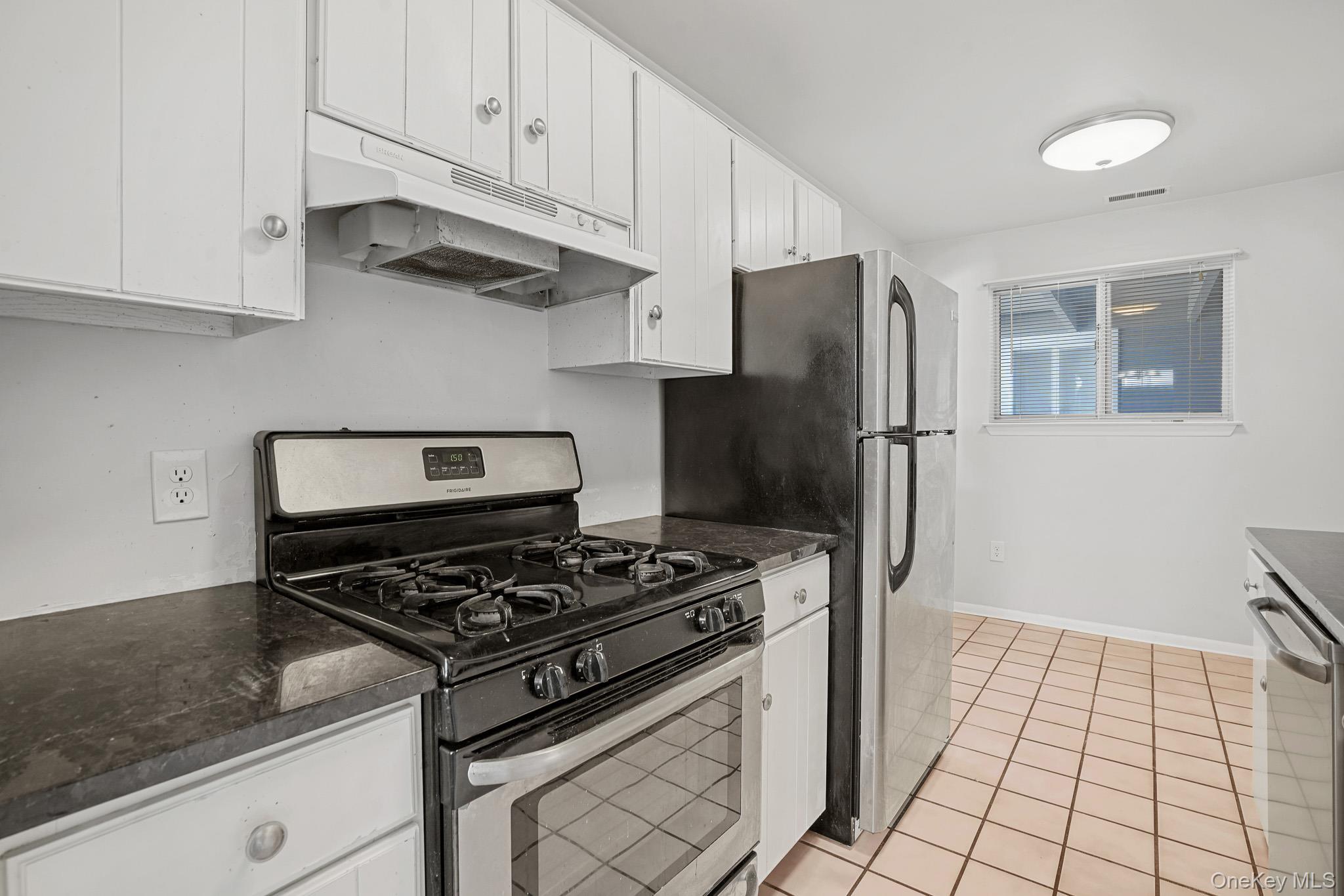 Condo Commons  Dutchess County, NY 12524, MLS-964375-11