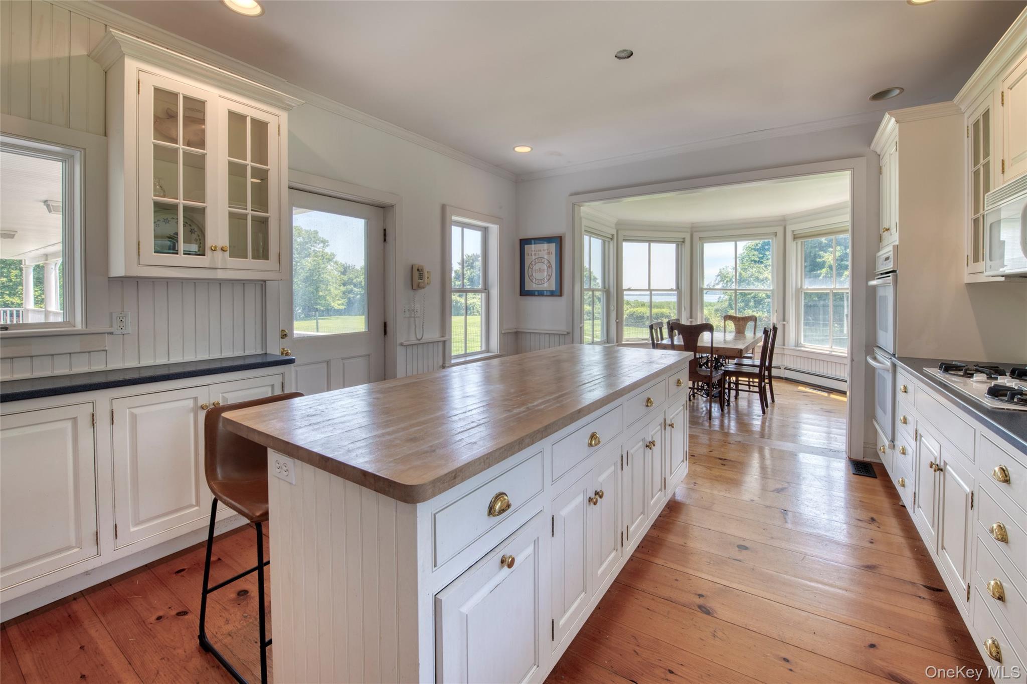 Single Family King Street  Suffolk County, NY 11957, MLS-964447-7