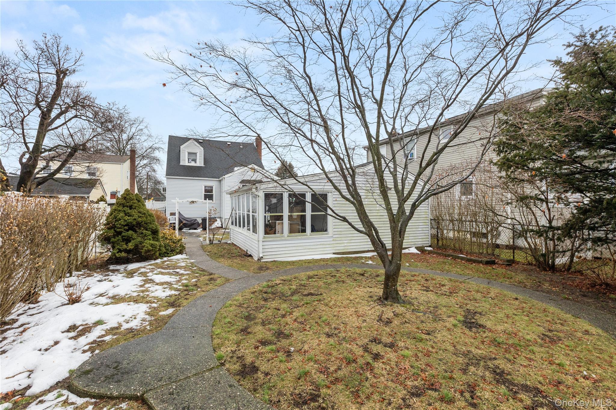 Single Family Dobson  Nassau County, NY 11566, MLS-964461-17