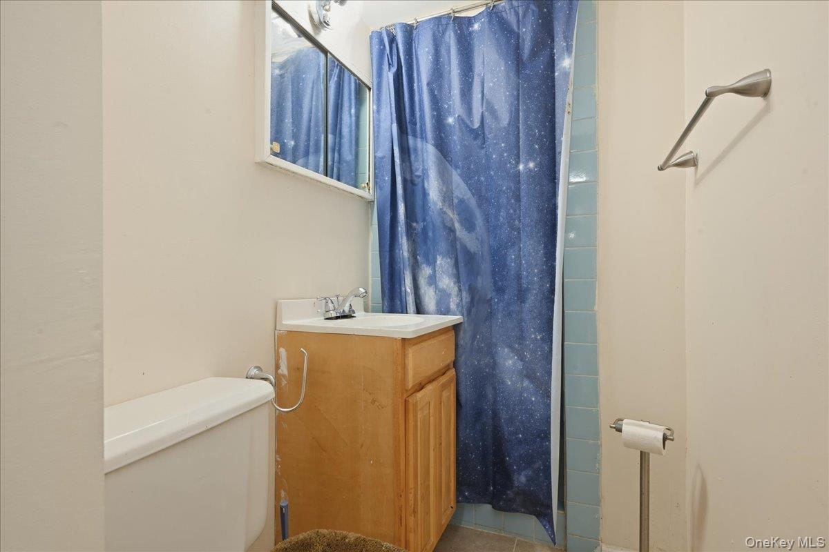 Single Family 220th  Queens, NY 11413, MLS-964466-17