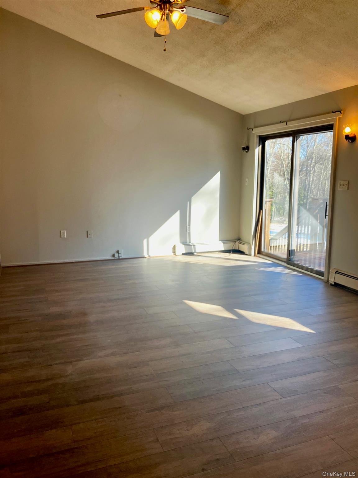 Single Family Peenpack  Orange County, NY 12780, MLS-964498-11