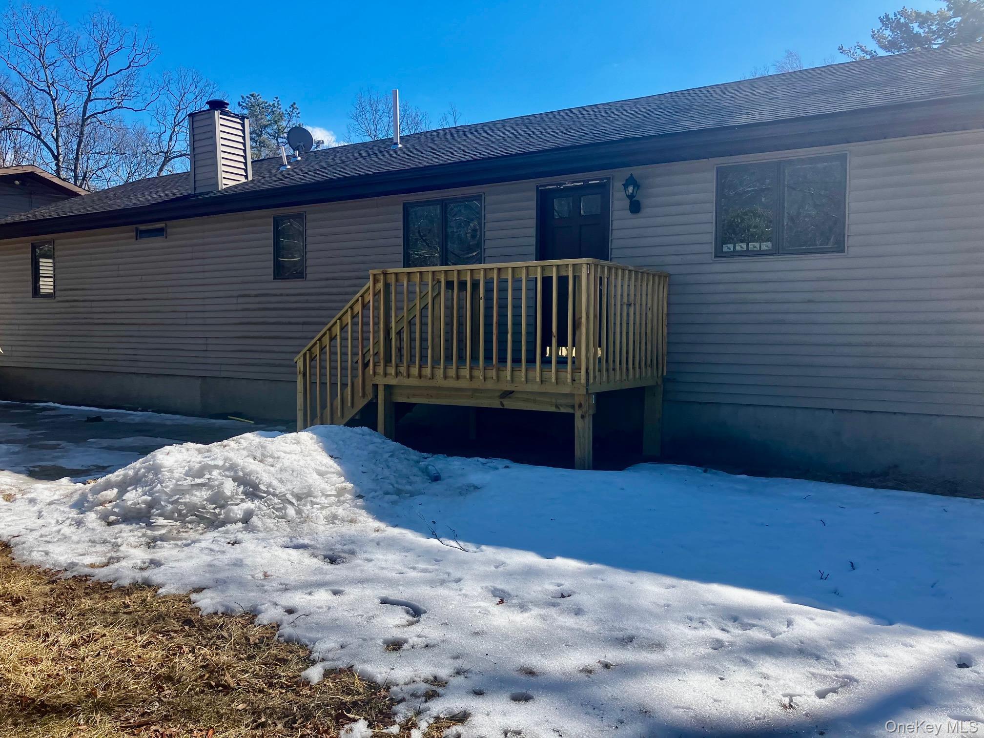 Single Family Peenpack  Orange County, NY 12780, MLS-964498-4